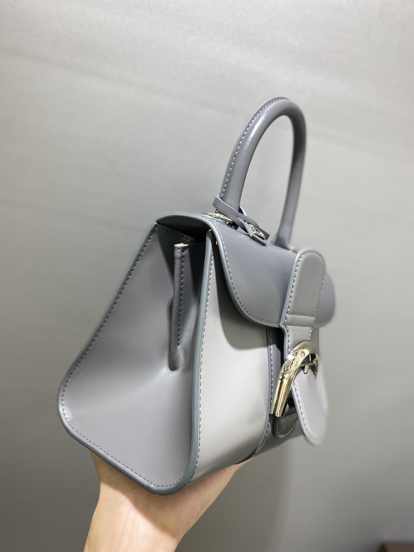 델보 브리앙 박스백 미니